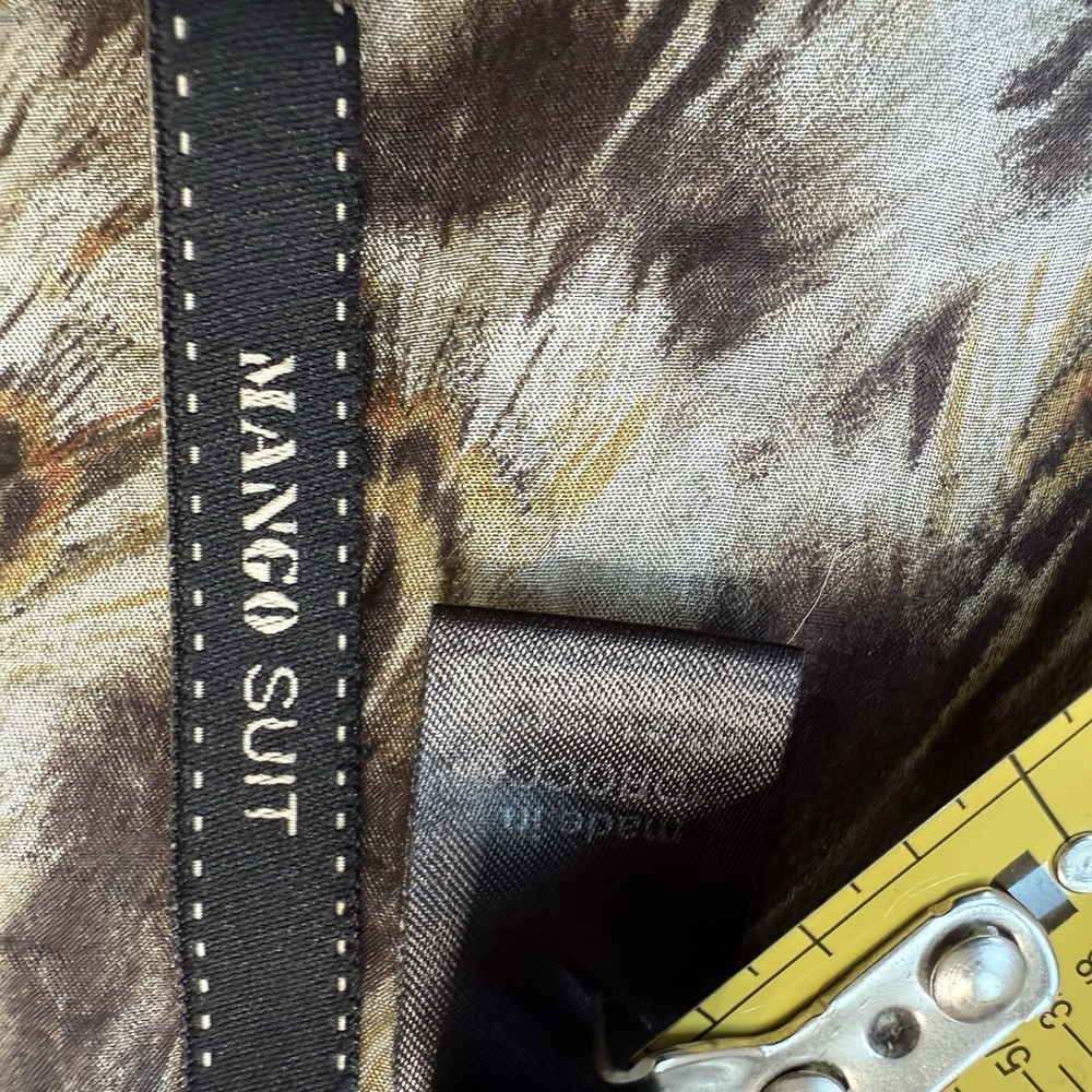 Mango MNG Suit Blouse Womens 8 Large Brown Silk Balloon Sleeve Peacock‎ Feather - Picture 12 of 15